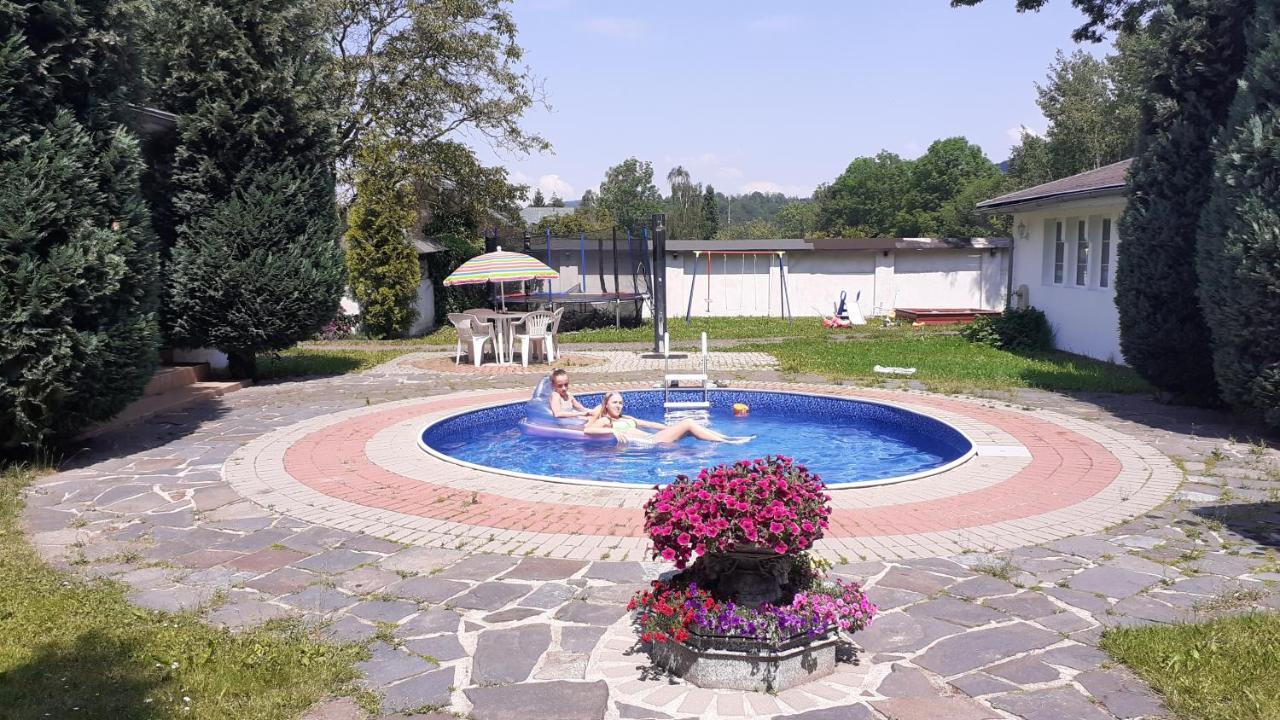 Resort Chribska Apartmany Adri ภายนอก รูปภาพ