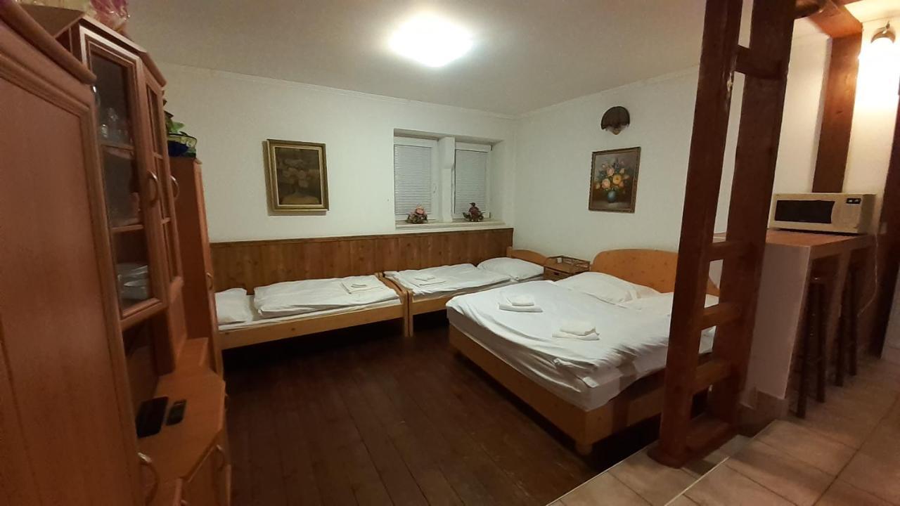 Resort Chribska Apartmany Adri ภายนอก รูปภาพ