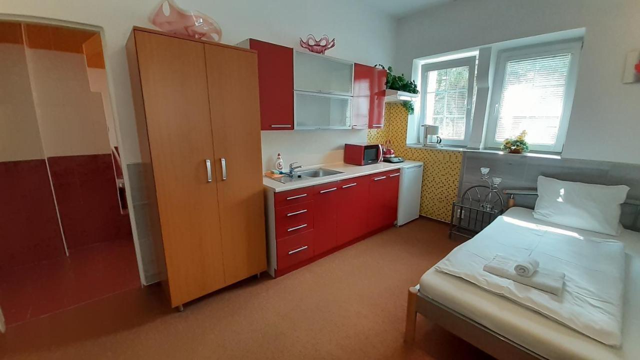 Resort Chribska Apartmany Adri ภายนอก รูปภาพ