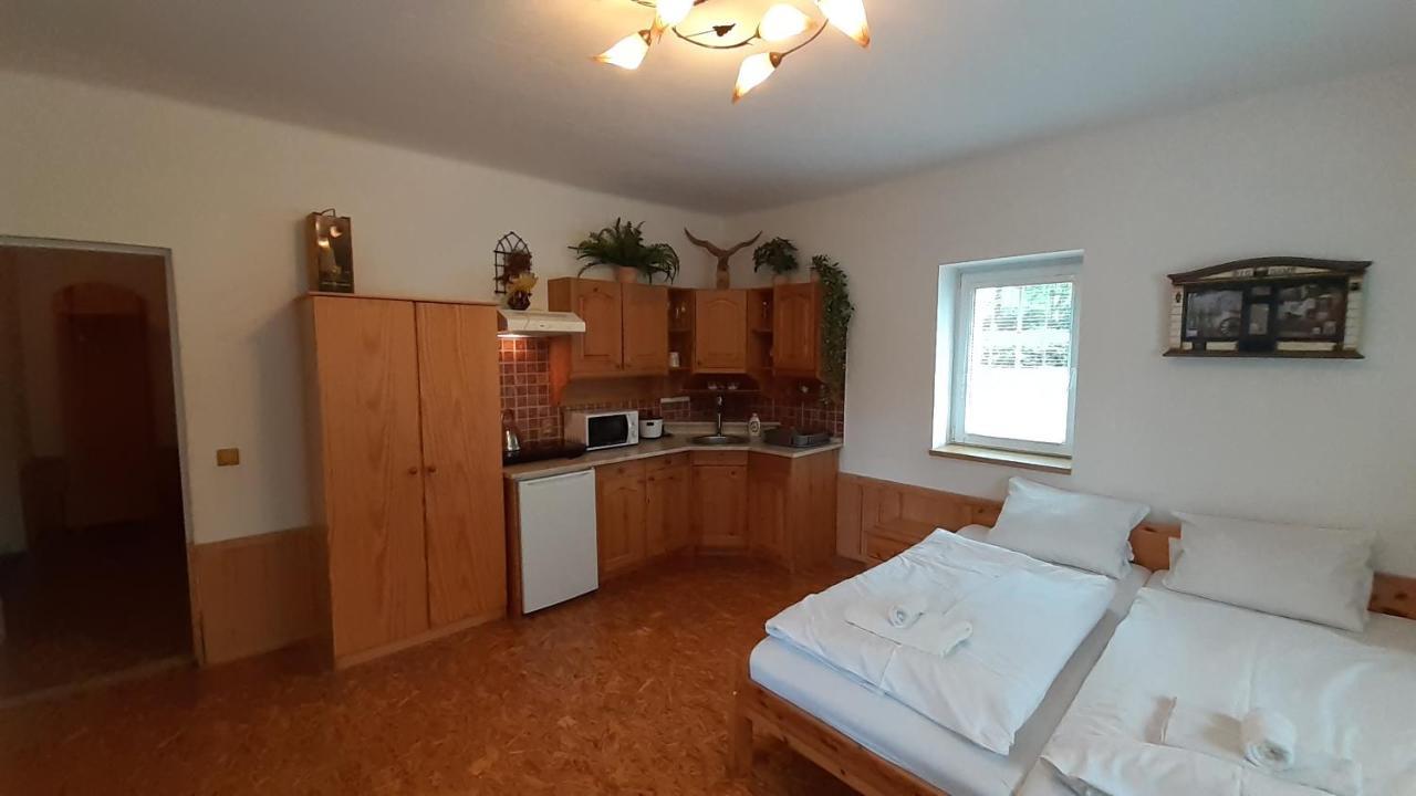 Resort Chribska Apartmany Adri ภายนอก รูปภาพ